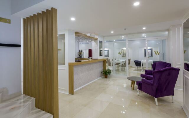 Wise Hotel & SPA - Adult Only