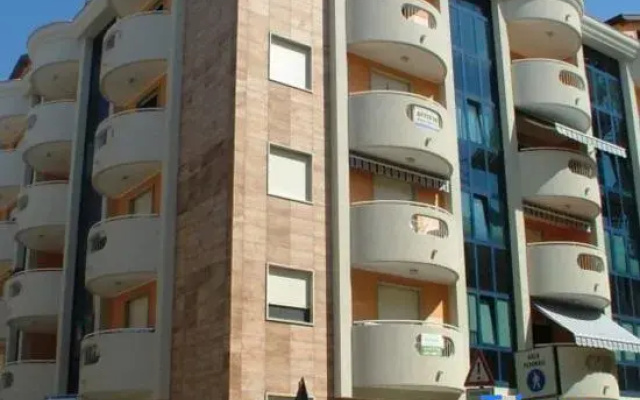 Family Friendly Vacation Apartment With a Balcony