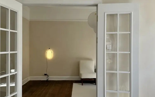 Shanghai Hills& Art Suite 15