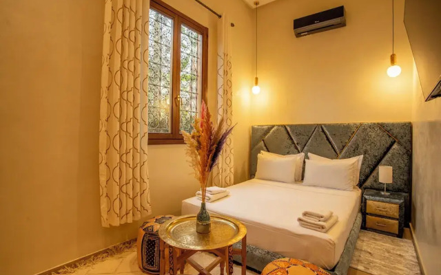 Riad Azia