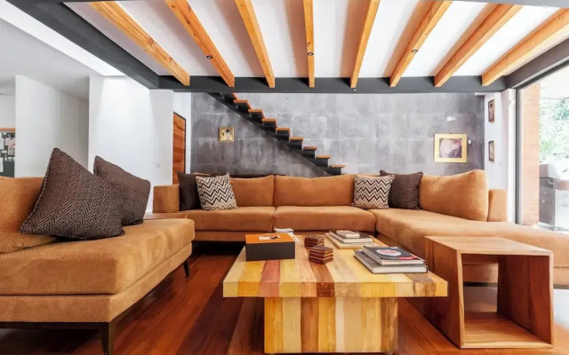 Casa Grande Spectacular House