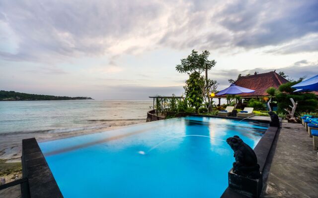 Laguna Reef Huts