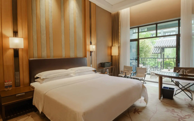 Sheraton Grand Hangzhou Wetland Park Resort