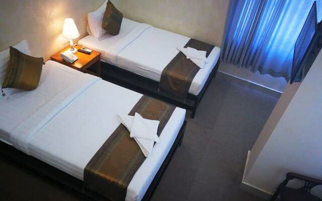 Leaph Sokhak Hotel
