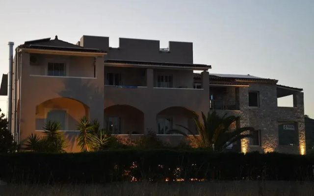 Diamond Palace Apartments