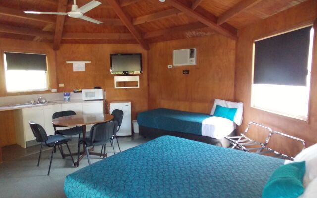 Wunpalm Motel & Holiday Cabins