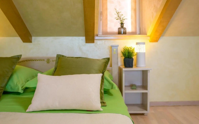 Royal Apartment Damida