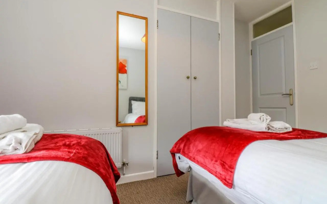 No1, Tranquil Tamar Valley home near Moors & Coasts