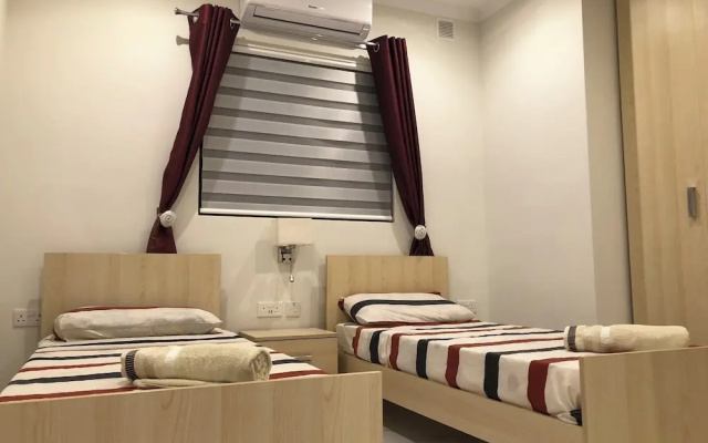 Sea View 2 Bedroom Penthouse Close to Beach Hpi6767