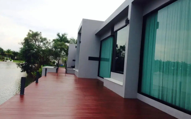 Thaiasia Goldensea Resort