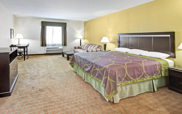 Scottish Inn and Suites La Porte
