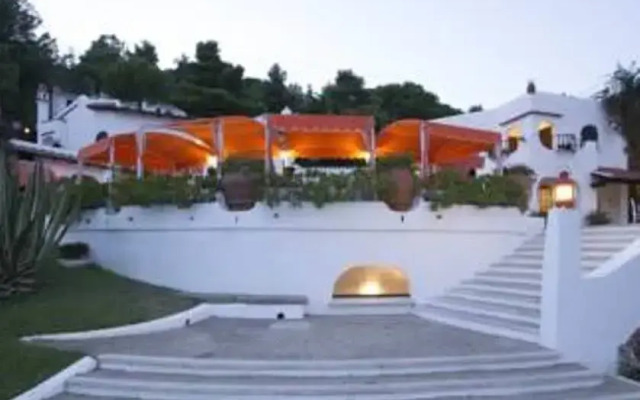 Cala Di Mola Residence