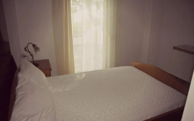 Studios Crete
