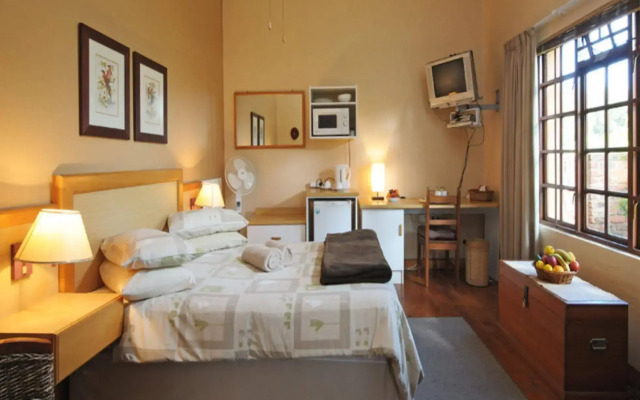 Treetops Guesthouse