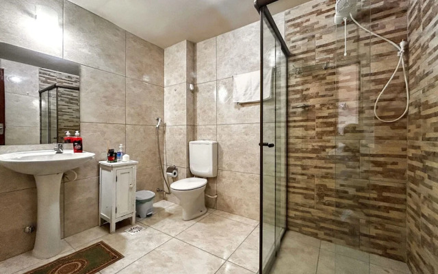 Apto a 210m da Praia da Pontinha em Araruama RJ