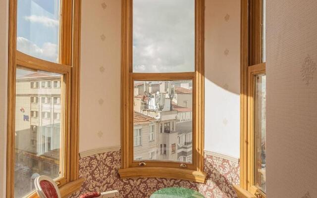 Meserret Palace Hotel