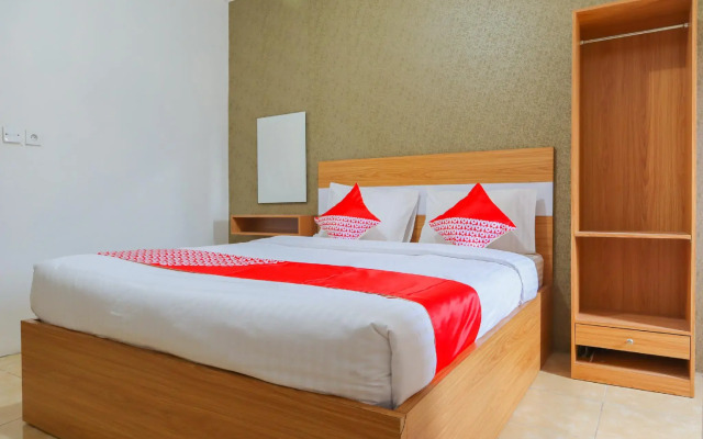 OYO 2547 Assirot Residence