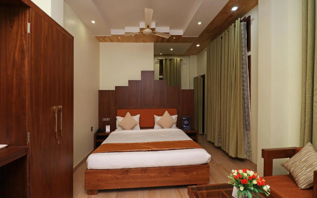 OYO 11737 Prabash Atithi Griha