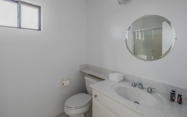 Fallbrook by Avantstay | Luxury Home on 40acres W/Pool, Putting Green & Rooftop