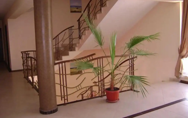 Family Hotel Kandrovi