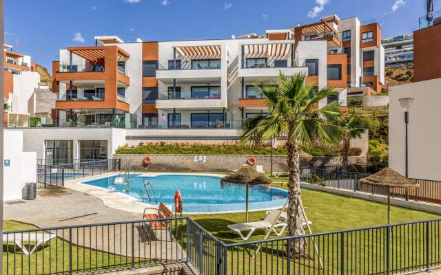 Boa in Fuengirola with 3 bedrooms and 2 bathrooms
