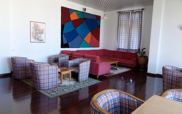 Hotel Luar