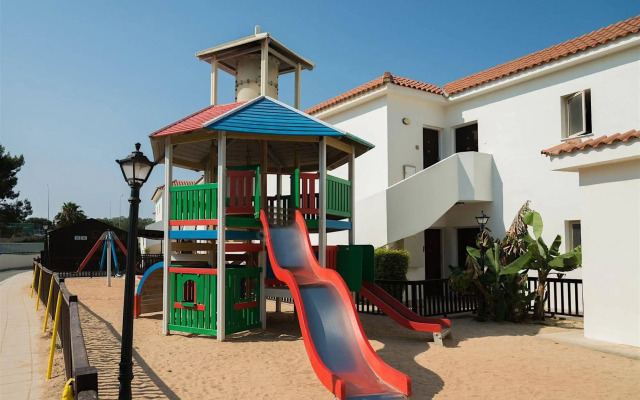 Tsokkos Paradise Village