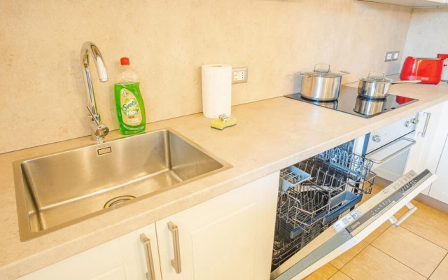 Endless Summer Sirmione - Italian Homing