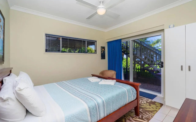 Cloud 9 - Cliff Top Eagle Heights