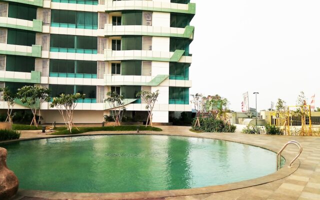 Comfy and Modern 2BR Grand Kamala Lagoon Apartment