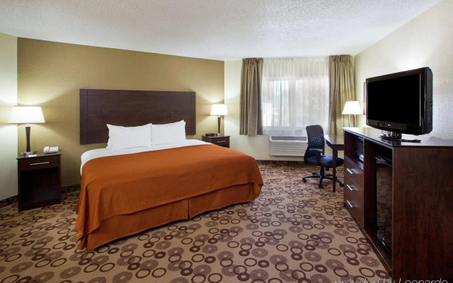 Spark by Hilton Cedar Falls