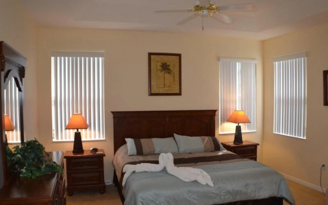 Windwood Bay-Mickey's Safari Adventure House