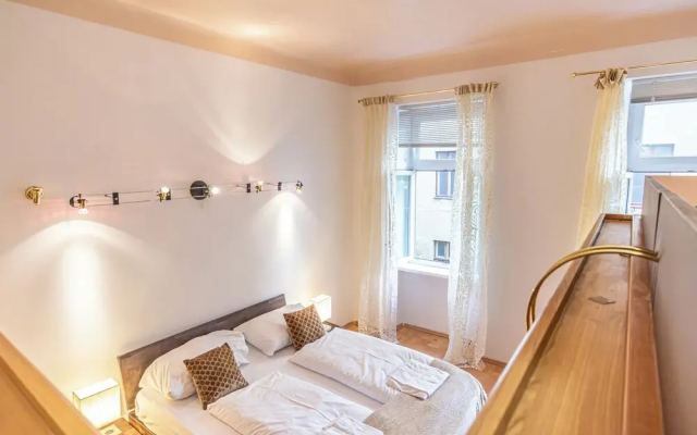 Cozy Room with Facilities Long Stay