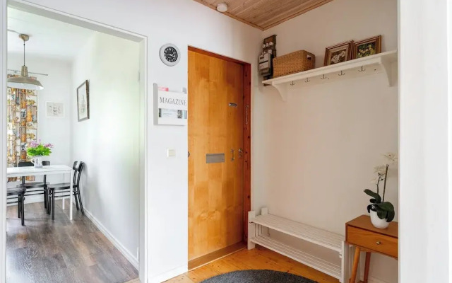 Lovely 1Br Apt. in Calm Neighbourhood