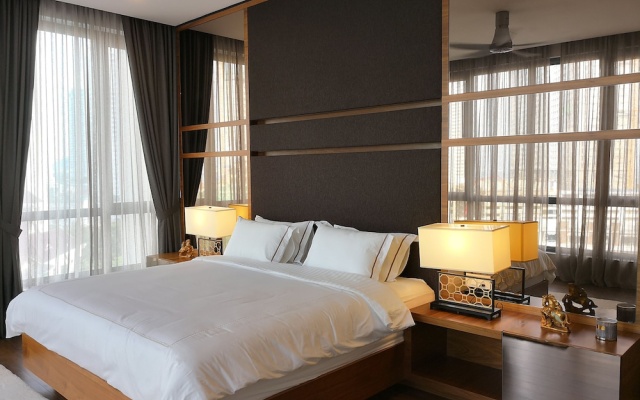 The Landmark Penthouse Luxury Condo by Casa Accommodation – Guest Rooms – Tanjung Tokong