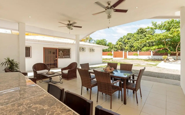 Casa Almendro Herradura