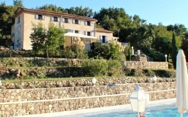 B&B With Charm - Quiet With Kitchen & sw Pool