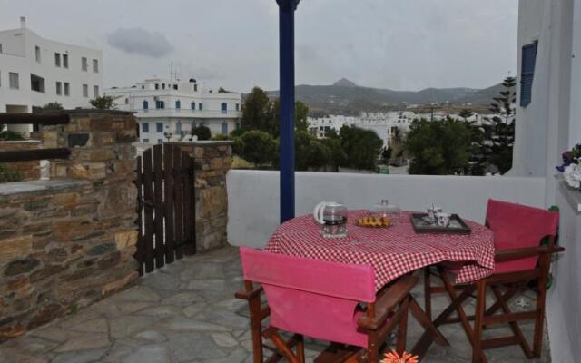 Lioliou Maria Rooms