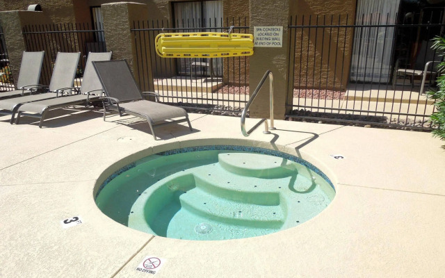 Best Western Plus Tempe by the Mall