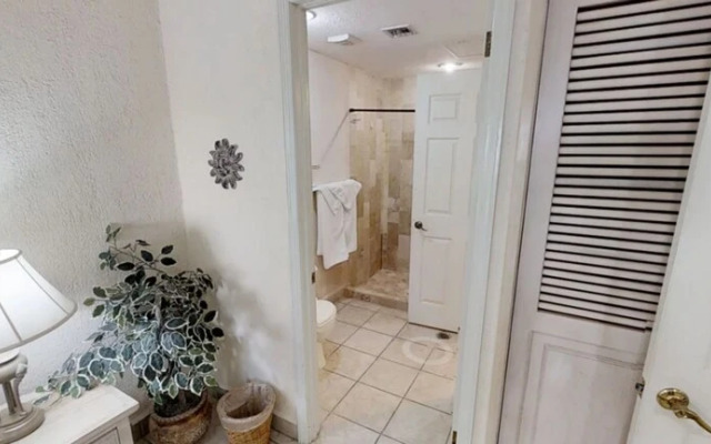 Princessa 1BR D 205-v by Casago