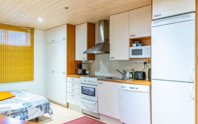 Holiday Home Pispalan elokuvaranta