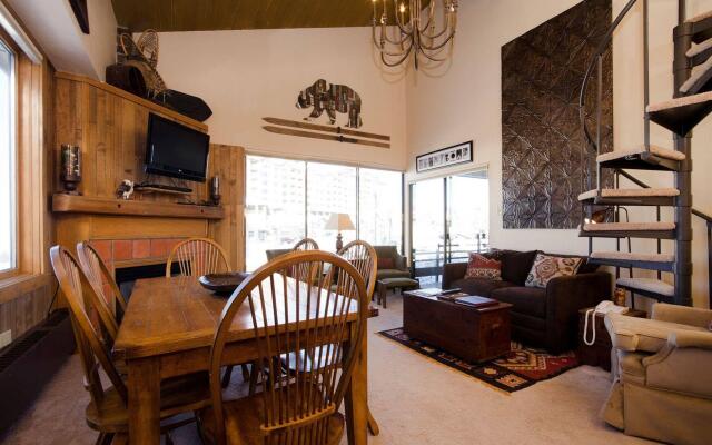 Gondola Square Condominiums