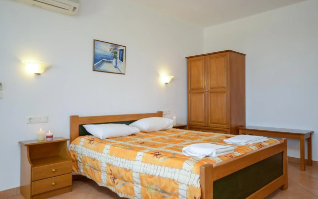 Agnanti Hotel