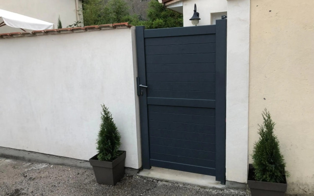 studio maisonnette avec jardin