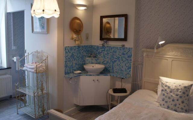B&B-Fine Fleur