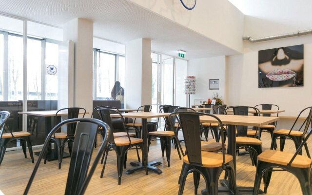 Dutchies Hostel