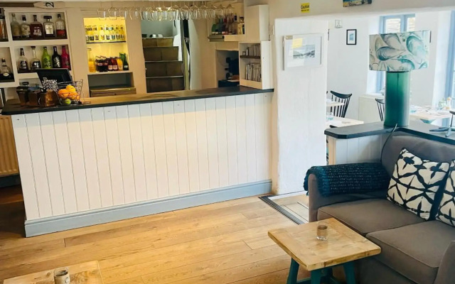 The Lugger Hotel