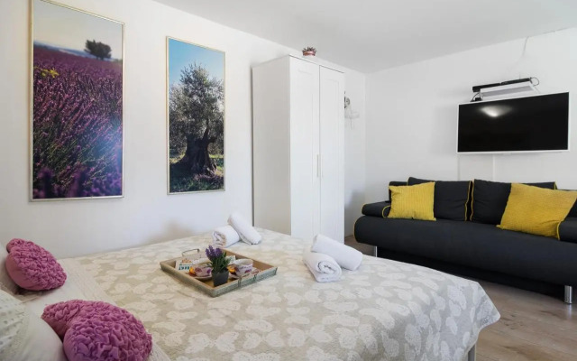 Guest House Babina - Apartments King & Queen