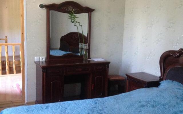 Nika Guest House
