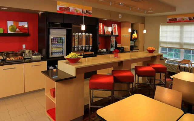 Towneplace Suites by Marriott East Lansing